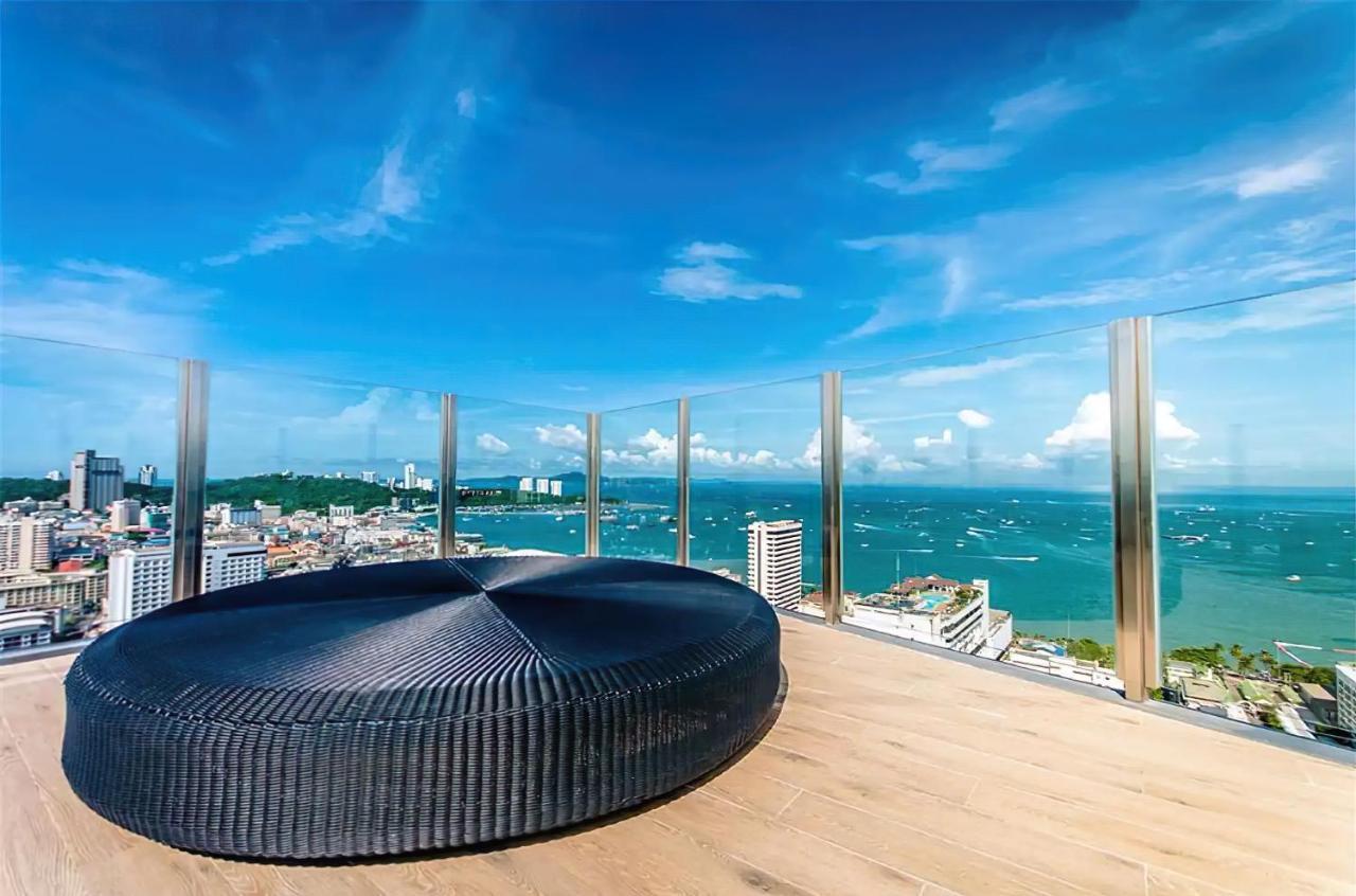 2 Bed Room, Large Living Room @ Central Pattaya Extérieur photo