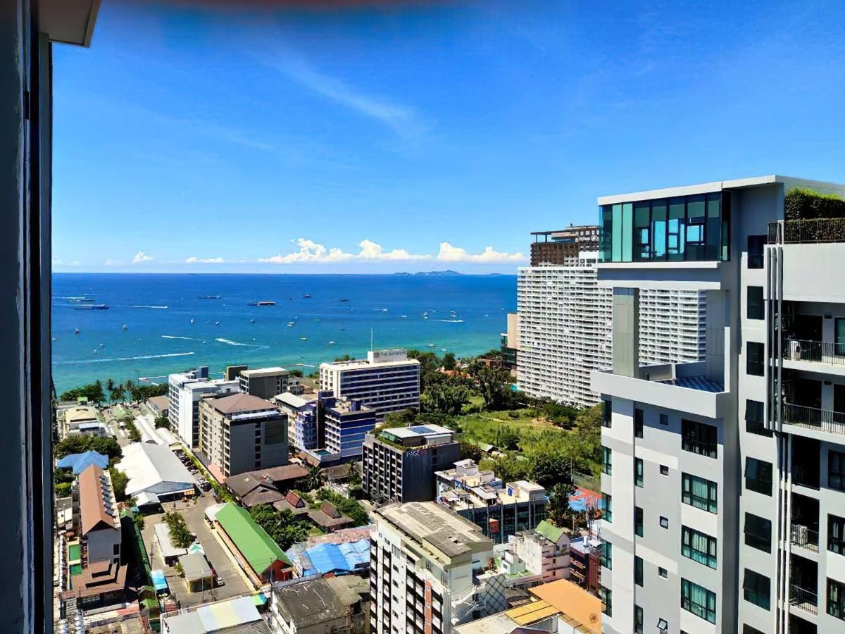 2 Bed Room, Large Living Room @ Central Pattaya Extérieur photo